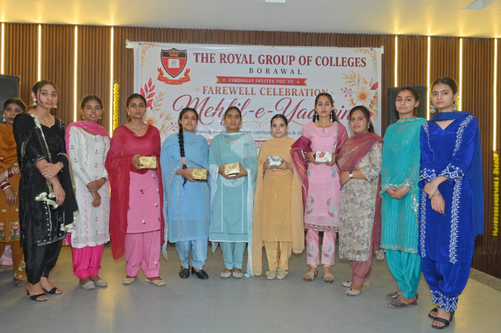 Mehfil-e-Yaadein